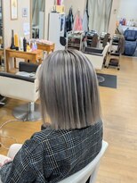 シャルシェ(Chercher)&nbsp;ホワイトCOLOR★髪質改善ホワイトシルバー