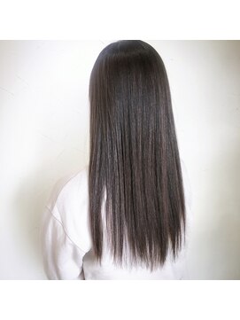 ココ カミーノ(COCO camino) うるつやストレートヘアー