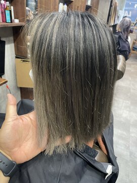 ラフ(LAFF) #黒髪#ボブルフ#ネビージュ#小顔#ワンレン