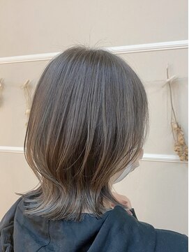 スミィ(Smy) バレイヤージュウルフウルフ