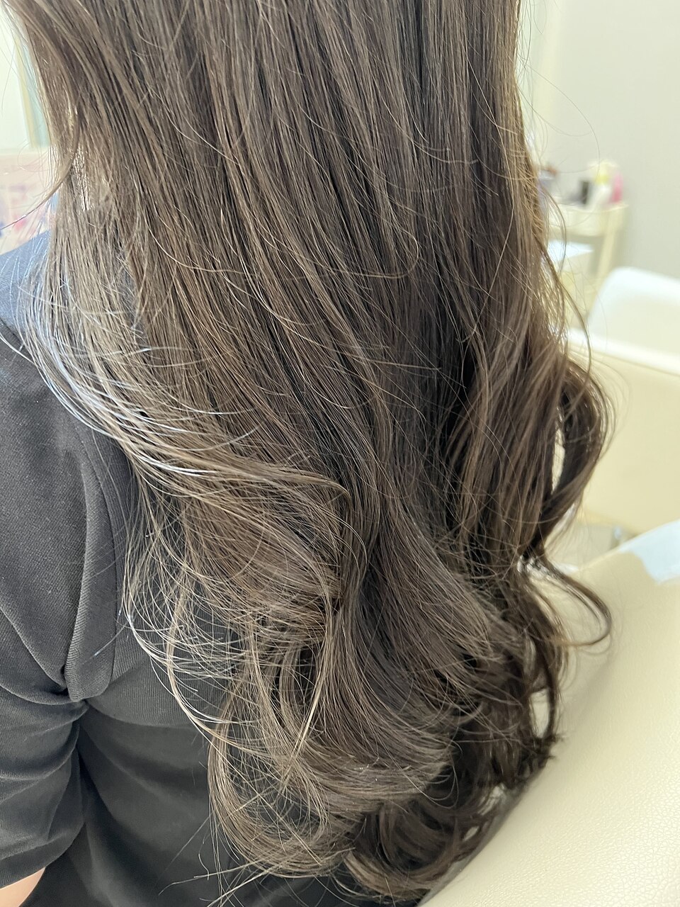 【人気No.1】イルミナカラー カット＋フルカラー＋１step Trケアプロ15,500円