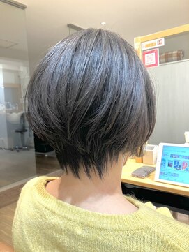 コルテ(Corte) ブルーアッシュ×ショート♪