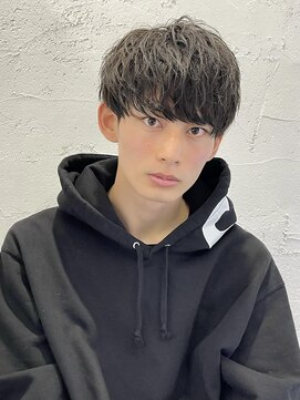 アーリー(Ali'i) ソフトツイストパーマ刈り上げマッシュショートレイヤー