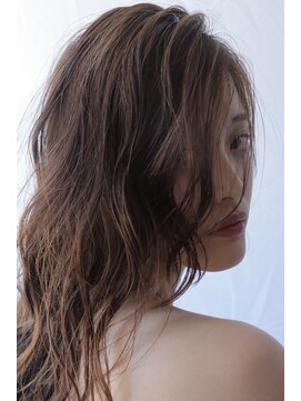 アデプト 北千住店(adept) 透明感 ふわふわウェーブヘア【北千住】