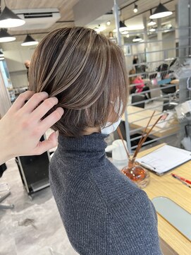 レディアル 大宮(REDEAL ope.) 【ハイライト】ベージュハイライトバレイヤージュ