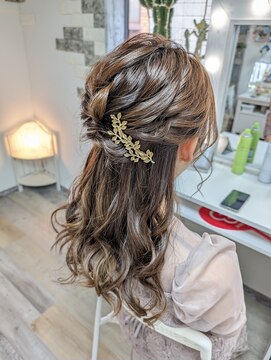 ミザリー(MISERY) ハーフアップ