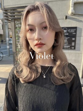バイオレット ヨコハマ(Violet Yokohama) 大人韓国ヘアレイヤーカットダブルカラーミルクティーベージュ