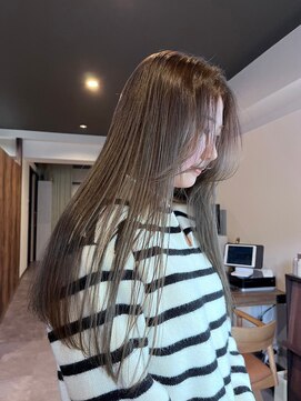 プリュム(Plume.) ブリーチ無しオリーブベージュ