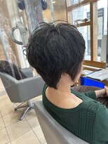 スタジオ アルファプラス 日暮里店(studio α+)&nbsp;ステップボーンカットカットボブショートハイライト白髪ぼかし