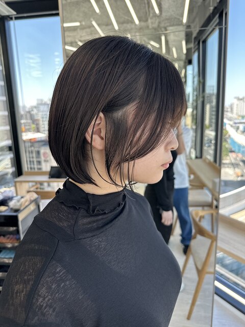 魅力倍増カールシアーカラーショートヘアダークアッシュ