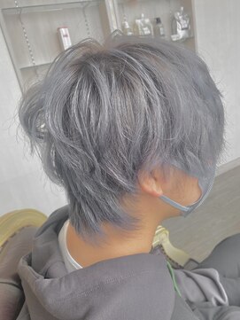 エルベ 内原店(elve) ブリーチありシルバーアッシュ