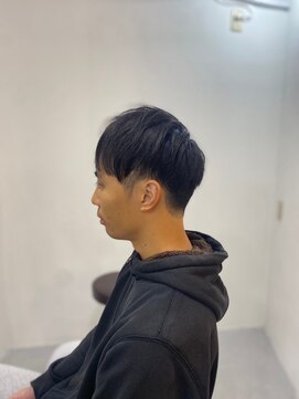 ソイクフ(SOY KUFU) MEN'S HAIR黒髪刈り上げショートマッシュ