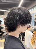 渋谷メンズボブウルフ平成センターパート緩めスパイラルパーマ