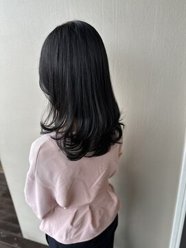 デレディールフィデル(DERE-DIR fidele) うる艶ストレートレイヤー★