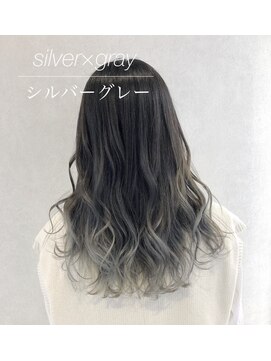 リアラ 渋谷(LIALA) ブリーチ、ダブルカラー、インナーカラー、イヤリングカラー