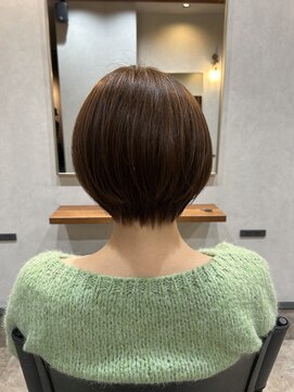 ツヅル(tsuzuru.) 丸みショート