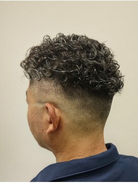 レイジーウッド(Lazy wood) フェード×パーマ