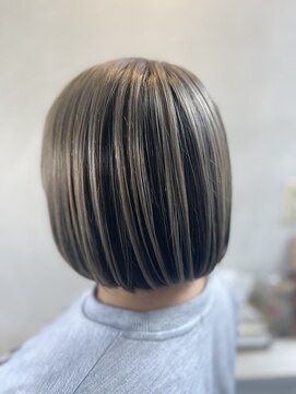 オクユキ(OKUYUKI) ボブ×アンブレラカラー