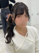 アイトーキョーエス 渋谷(AI TOKYO S)&nbsp;サイドポニーテール/ヘアセット/渋谷/編み込み/ウェーブ巻き