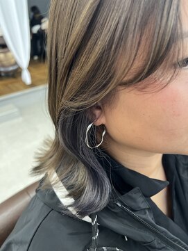 エキップクーラージュグラン イヤリングカラー × シルバーグレー
