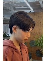イシ(isi)&nbsp;曲がる縮毛矯正／メンズ縮毛矯正／センターパート／門真