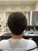 丸みシルエットの美人ショート