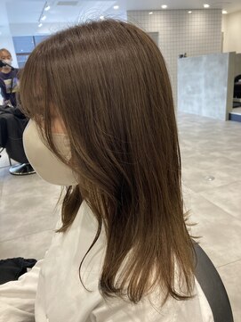 マウ(MAW?) sand beige