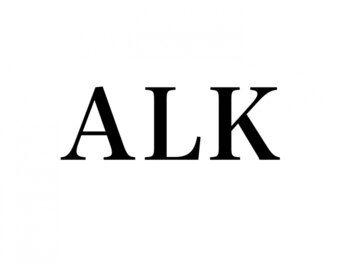 アルク(ALK)の写真/新しい自分になれるデザインカラーを楽しんで♪トレンドはもちろん個性あふれる色味もなじませ◎