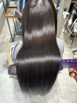 フェリア 渋谷(Feria) 【Feria渋谷】Gishi限定クーポン美髪矯正