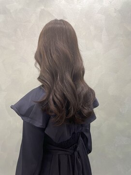 カシータフロル モゾワンダーシティ店(Casita flor) オリーブグレージュカラー