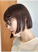 顔周りレイヤーカットグレージュカラーくびれボブショートカット