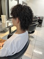 アイズ 海老名(AIZU)&nbsp;ツイストスパイラルパーマ ツイストパーマ メンズパーマ 眉毛