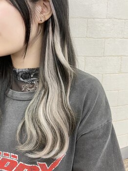 トリットフューアトリット(Hair & Make studio Tritt fur Tritt)の写真/【トリトリ】のエクステは地毛のようにスタイリング可能◎どんなスタイルも思いのままに仕上げます☆