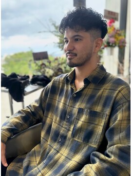 ヘアーリビング 730 宜野湾 730 men's style