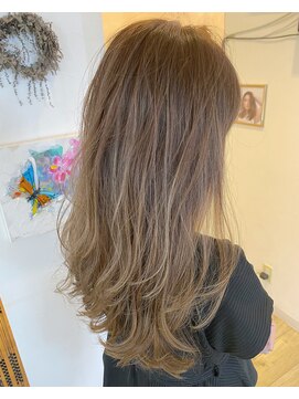 グランジュテ(grandjute) インナーカラー★ブリーチ★ダブルカラー★髪質改善那覇