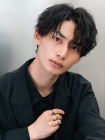 リップス 吉祥寺店 (LIPPS)&nbsp;学生向けツイストスパイラルセンターパート 黒髪