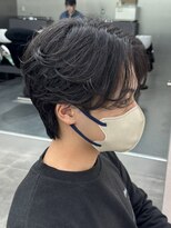 ジーニー 千葉(GENiE)&nbsp;ウルフ/センターパート/カルマパーマ/ニュアンスパーマ/古荘竜生