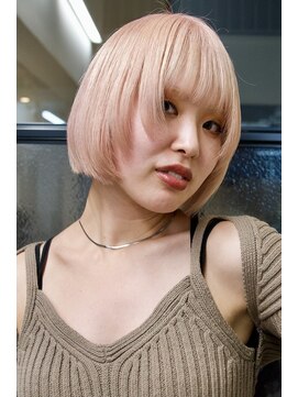 ラック 表参道(LUCK) マチルダボブ/レイヤーボブ/ホワイトピンク/ピンクベージュ/原宿