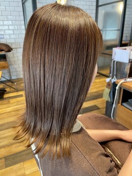 サンカリ SANKARI 船木店 【透明感たっぷりベージュカラー】