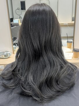 ライズ ネックス ザ サロン 渋谷(LIZE nex the salon) ダークグレージュ［#渋谷駅 #韓国 #髪質改善］