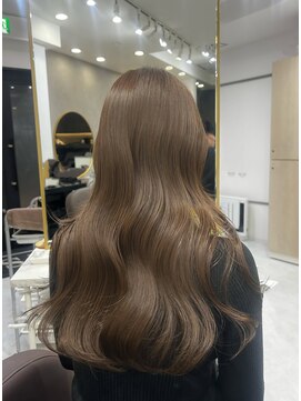 アイズ 横浜(IS) RIKA指名限定 ミルクティーブラウン/ブリーチなし/ダブルカラー