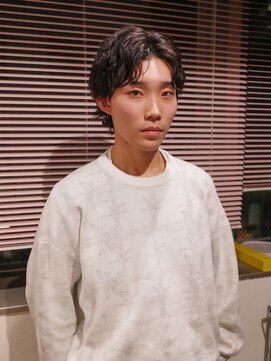 ノル 栄矢場町(nol) センターパートメンズパーマ