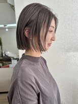 レクタ(recta)&nbsp;大人30代40代白髪ぼかし透け感グレージュ×切りっぱなしミニボブ