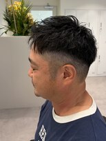 ラヴィス(LAVIS)&nbsp;リバースセンターパート/ニュアンスパーマ/ダウンバング/飯田