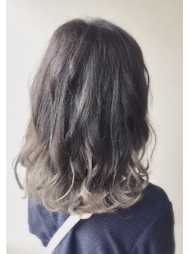 セルカ 高田馬場(CERCA) 透明感MAXグラデーションカラー【CERCA高田馬場】