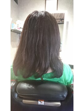 クラウディア242(cloudia242) ゆるカールミディ