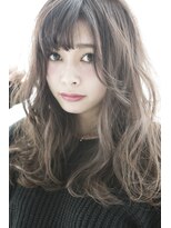 ミエル ヘア 新宿(miel hair)&nbsp;〈mielhair新宿〉秋冬カラー　イルミナ　大人の抜け感セミディ