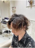 今流行りの波巻きパーマ