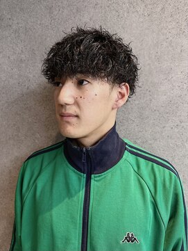 フジヤマバーバーショップ アジト(FUJIYAMA BARBER SHOP ajito) ツイストスパイラルパーマ【藤本　雄介】1017kk