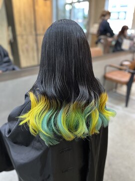 エッジ 下北沢(edge.) グラデーション　デザインカラー　edge.下北沢